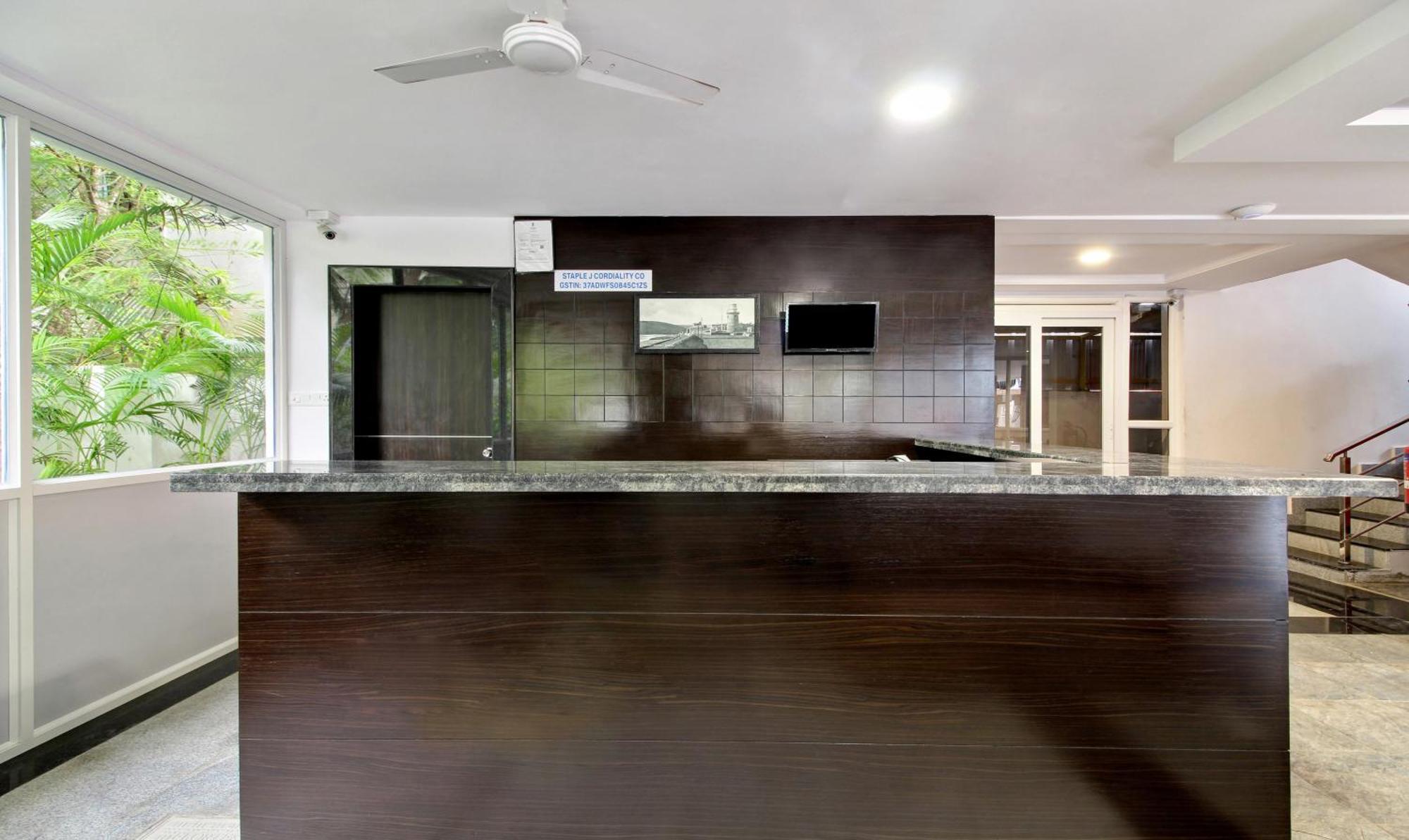Treebo Excella Hotel วิสาขปัตนัม ภายนอก รูปภาพ